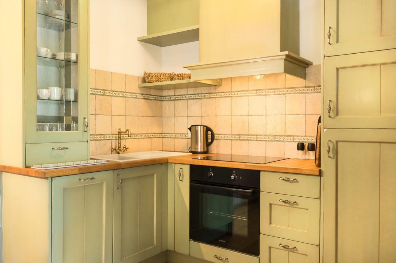 Apartments Biba Malinska Ngoại thất bức ảnh