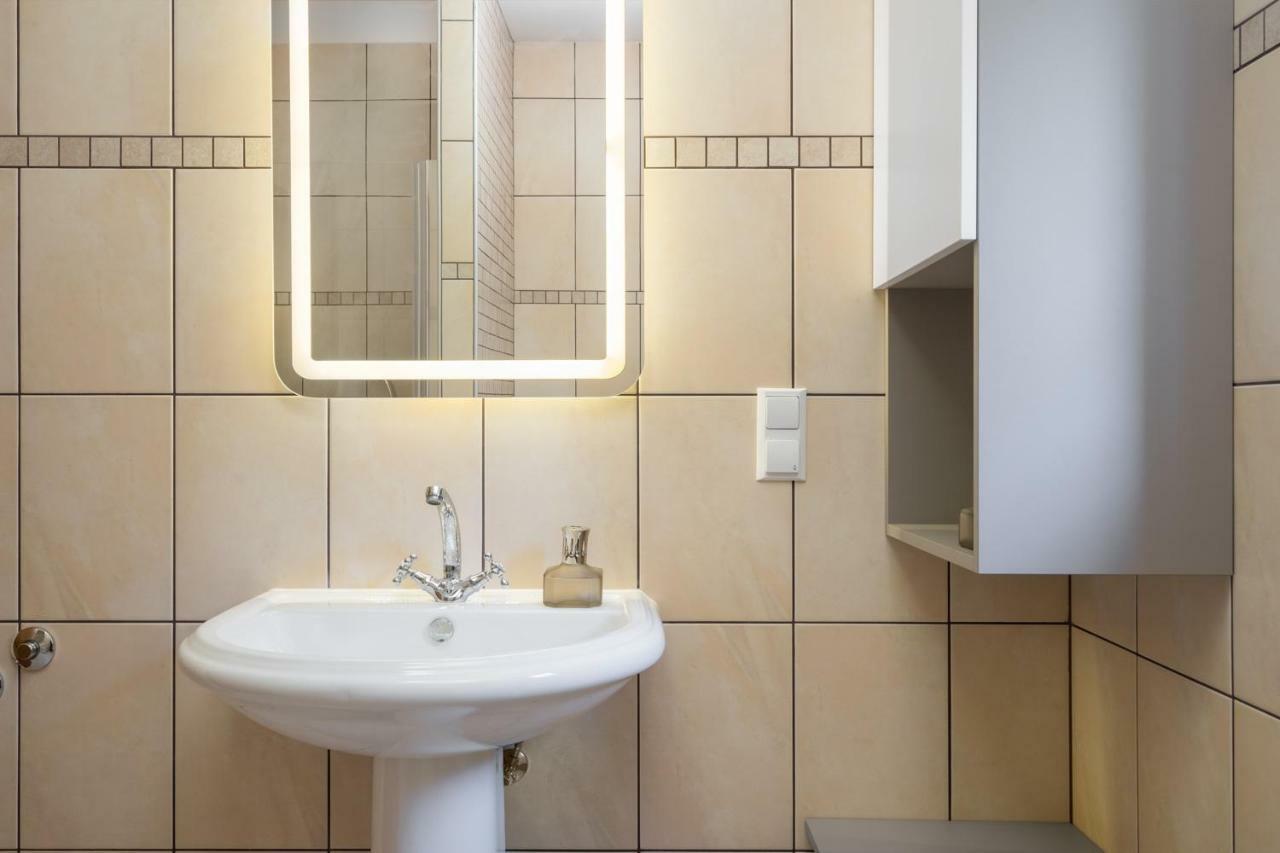 Apartments Biba Malinska Ngoại thất bức ảnh