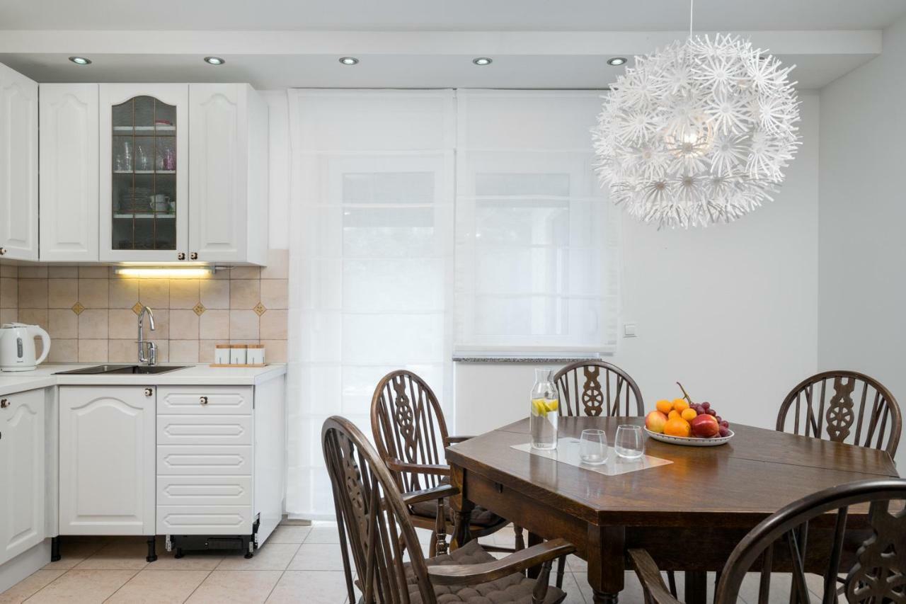 Apartments Biba Malinska Ngoại thất bức ảnh